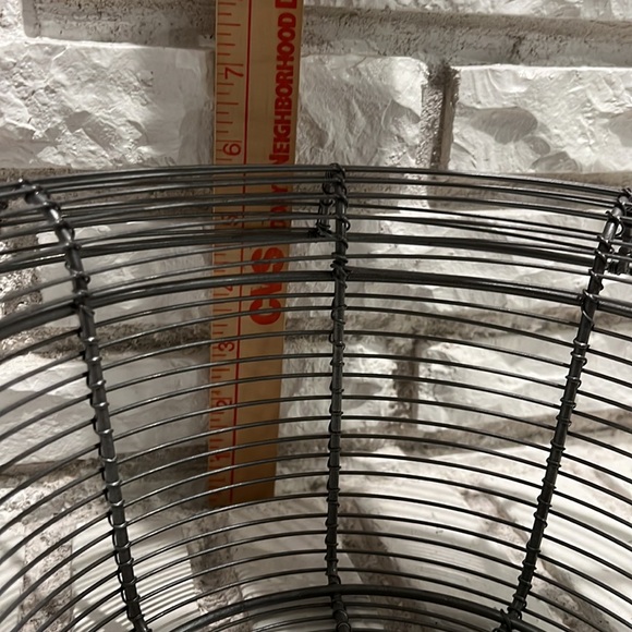 Vintage Round Primitive Farmhouse Wire Egg Veggie Basket - Picture 9 of 9